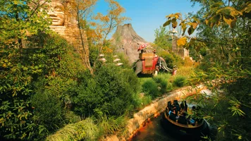 Gardaland Park - Jungle Rapids - Elephant sighting