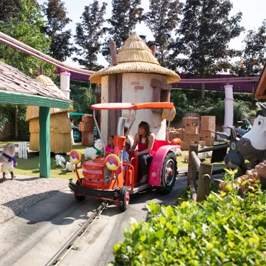 Gardaland park - Doremifarm - Kleiner Traktor