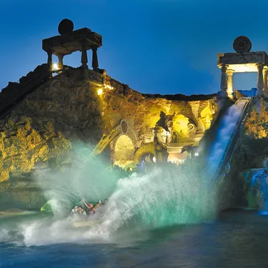 Gardaland Park - Jungle Rapids - Veduta notturna